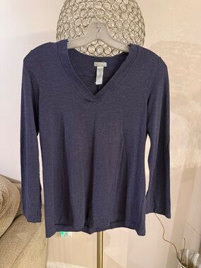 Hanro Women's Navy Long Sleeve V-Neck Top XS